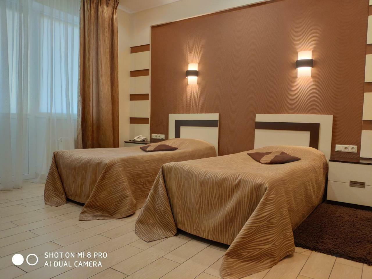 אודסה Columbus Hotel מראה חיצוני תמונה