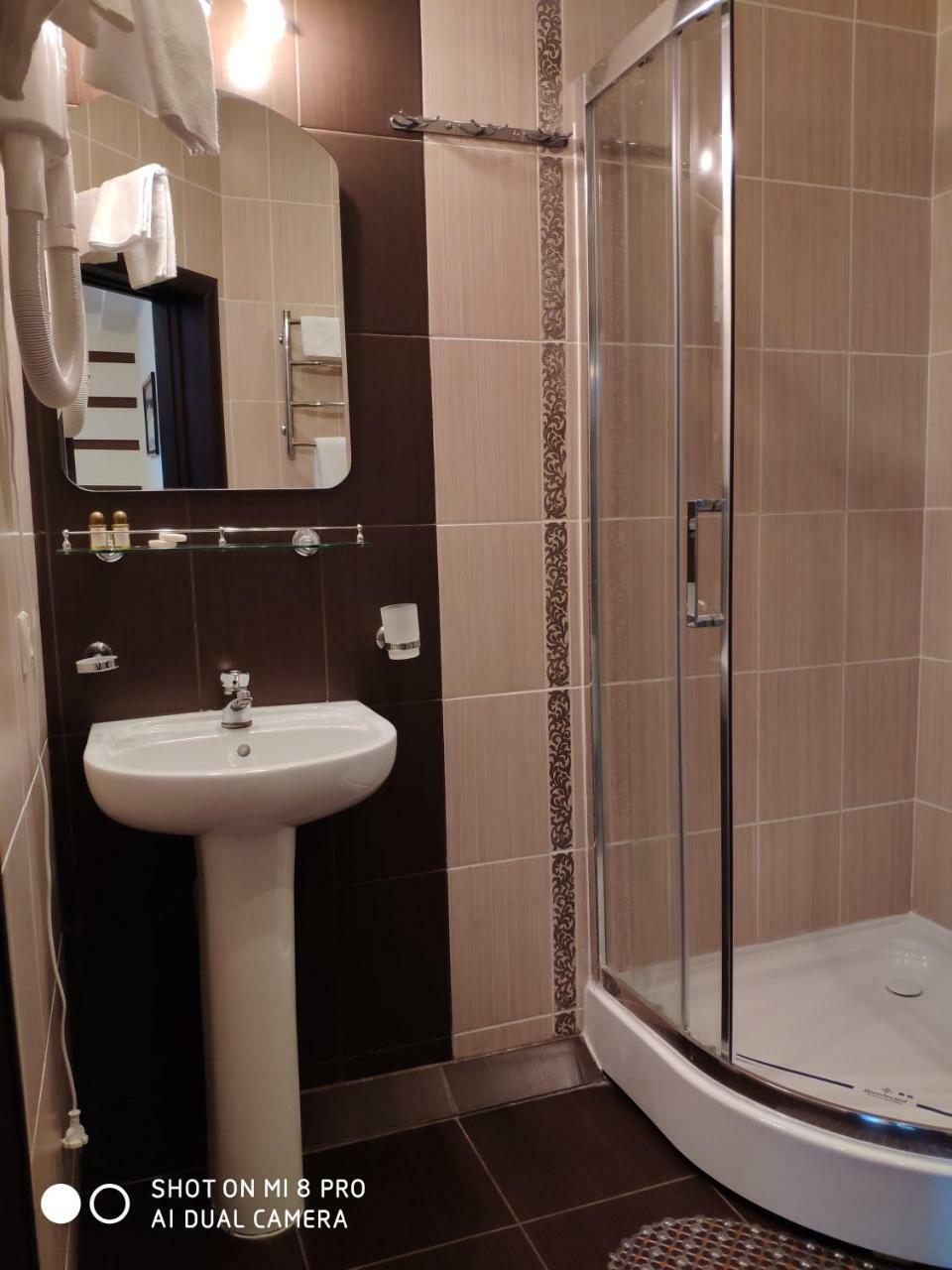 אודסה Columbus Hotel מראה חיצוני תמונה