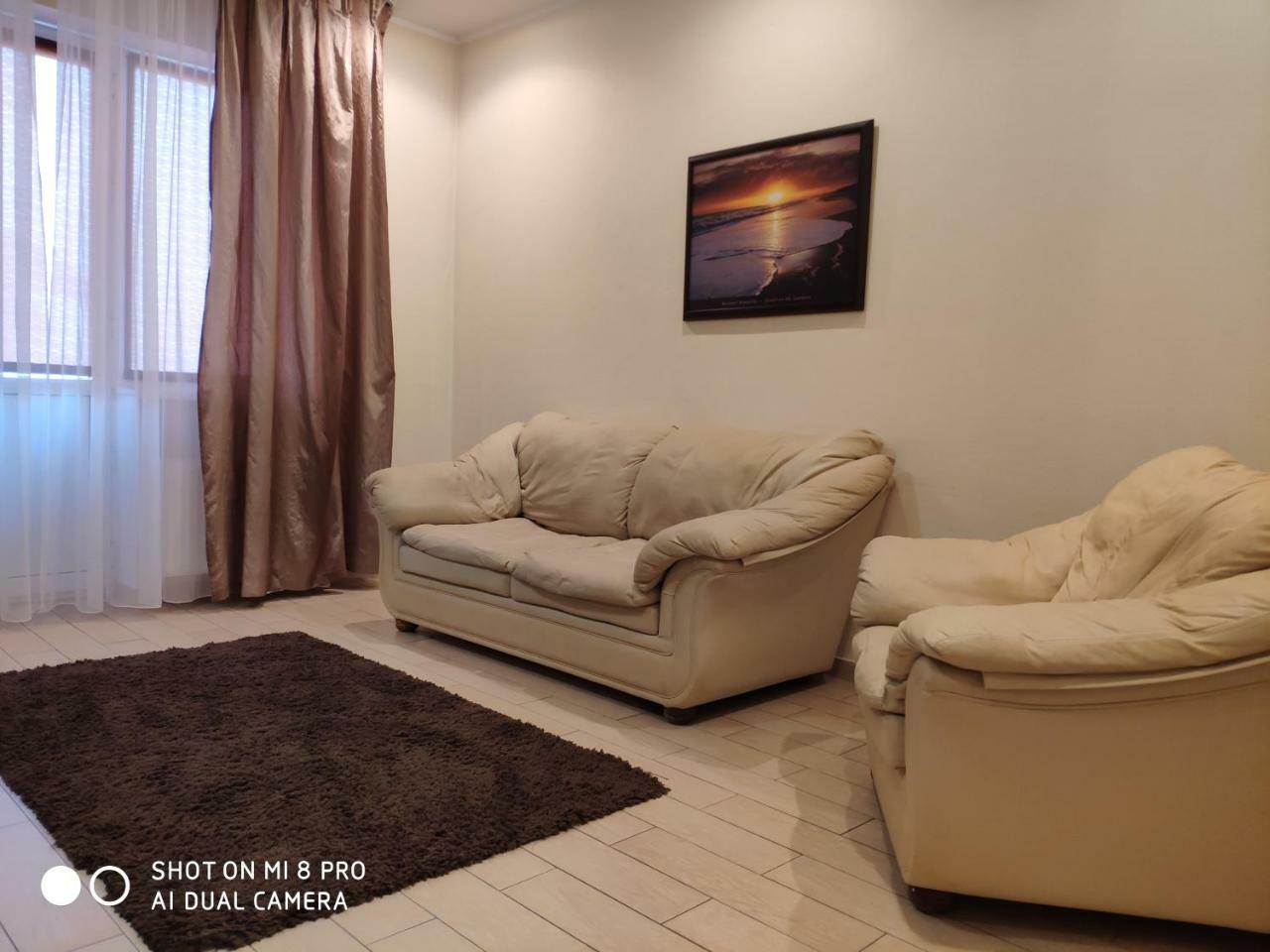 אודסה Columbus Hotel מראה חיצוני תמונה